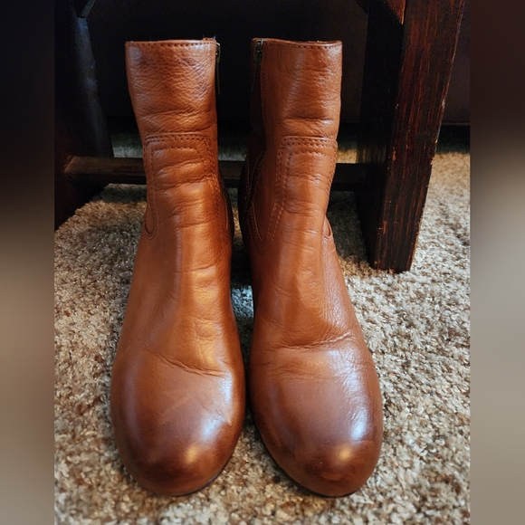 Frye Boots - Picture 6 of 6
